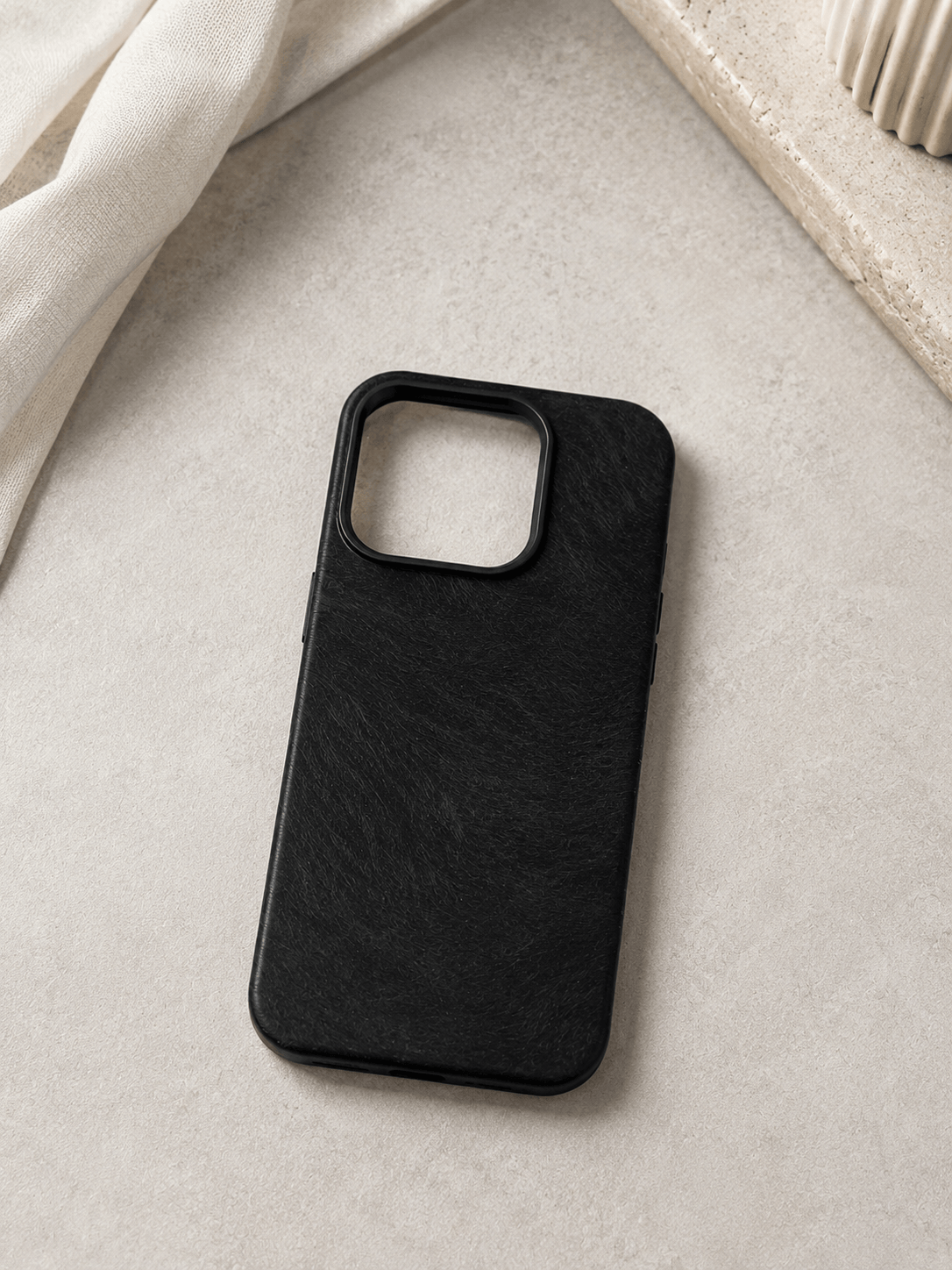OBSIDIAN BLACK