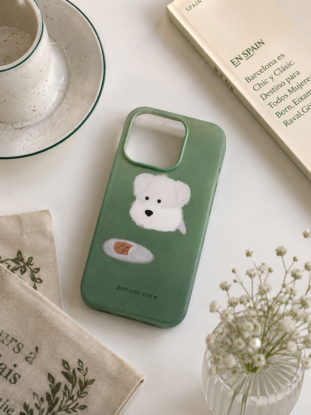 Matte Green Puppy Dog Design Case